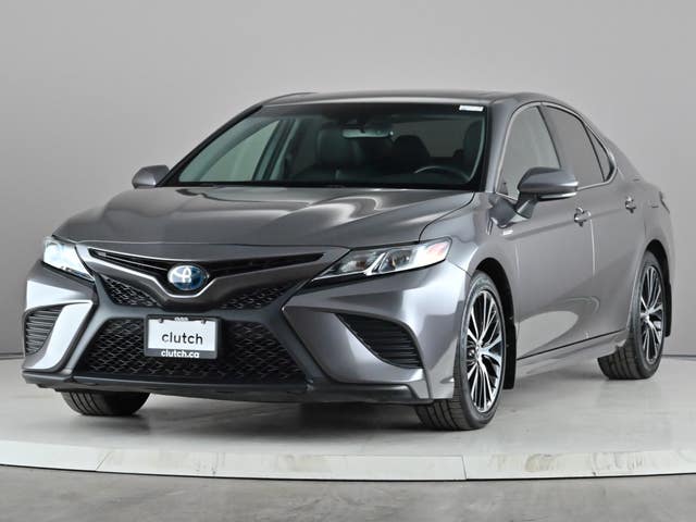 Toyota Camry Hybrid SE