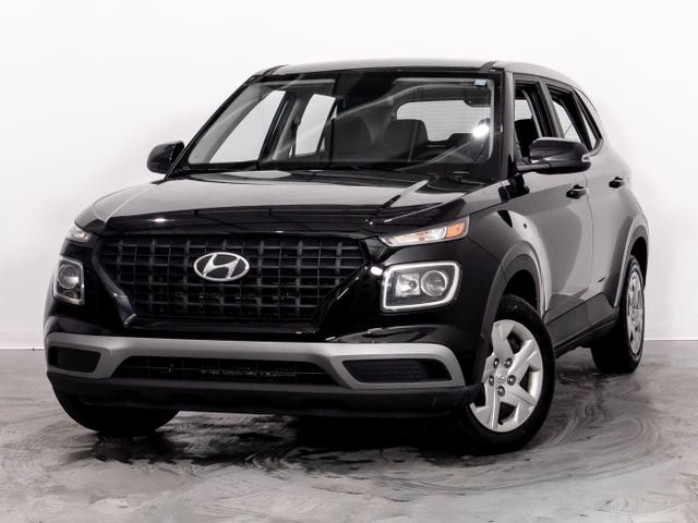 Hyundai Venue Essential Auto IVT