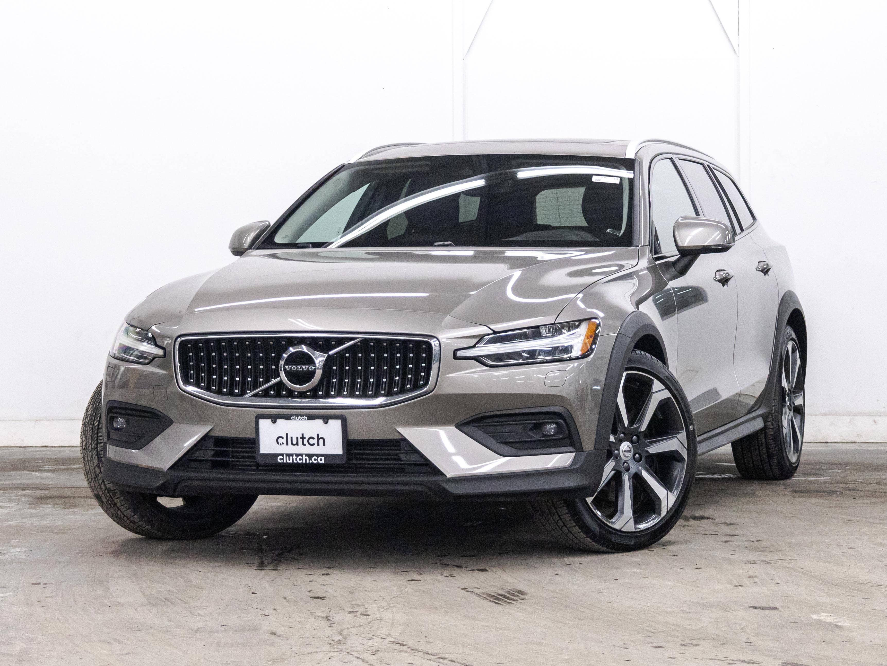 2022 Volvo V60 Cross Country T5 AWD