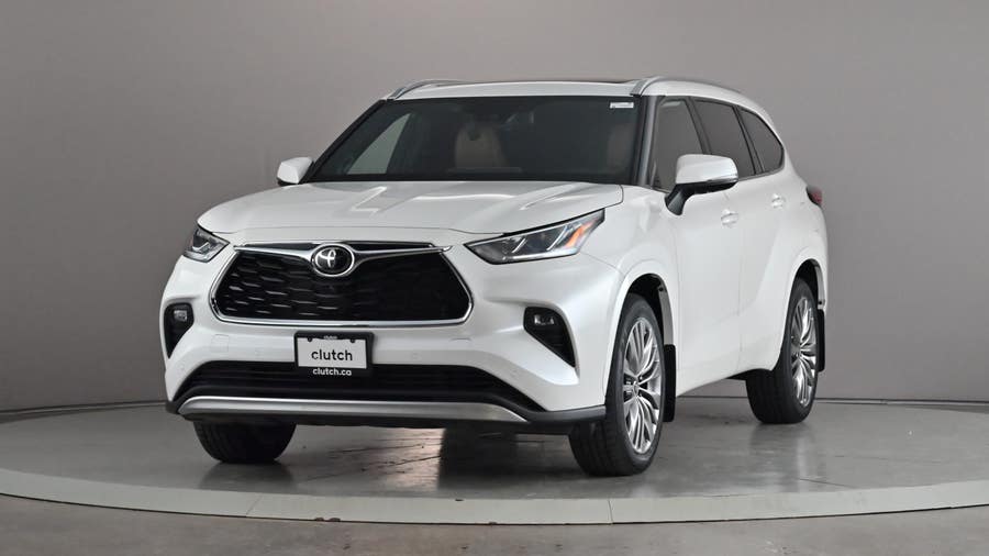 Vehicle photo 1