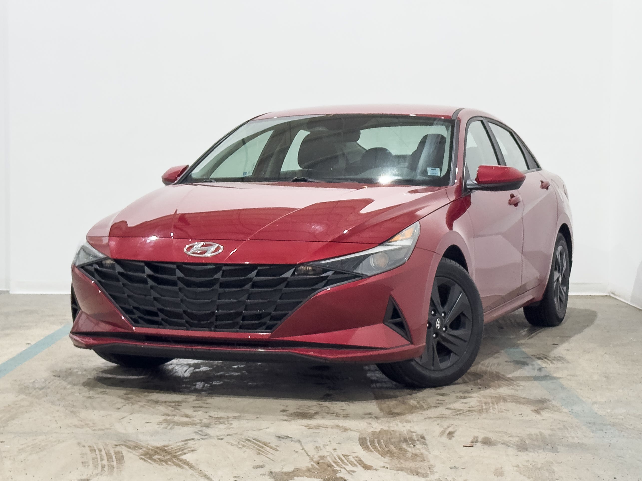 2022 Hyundai Elantra Preferred FWD