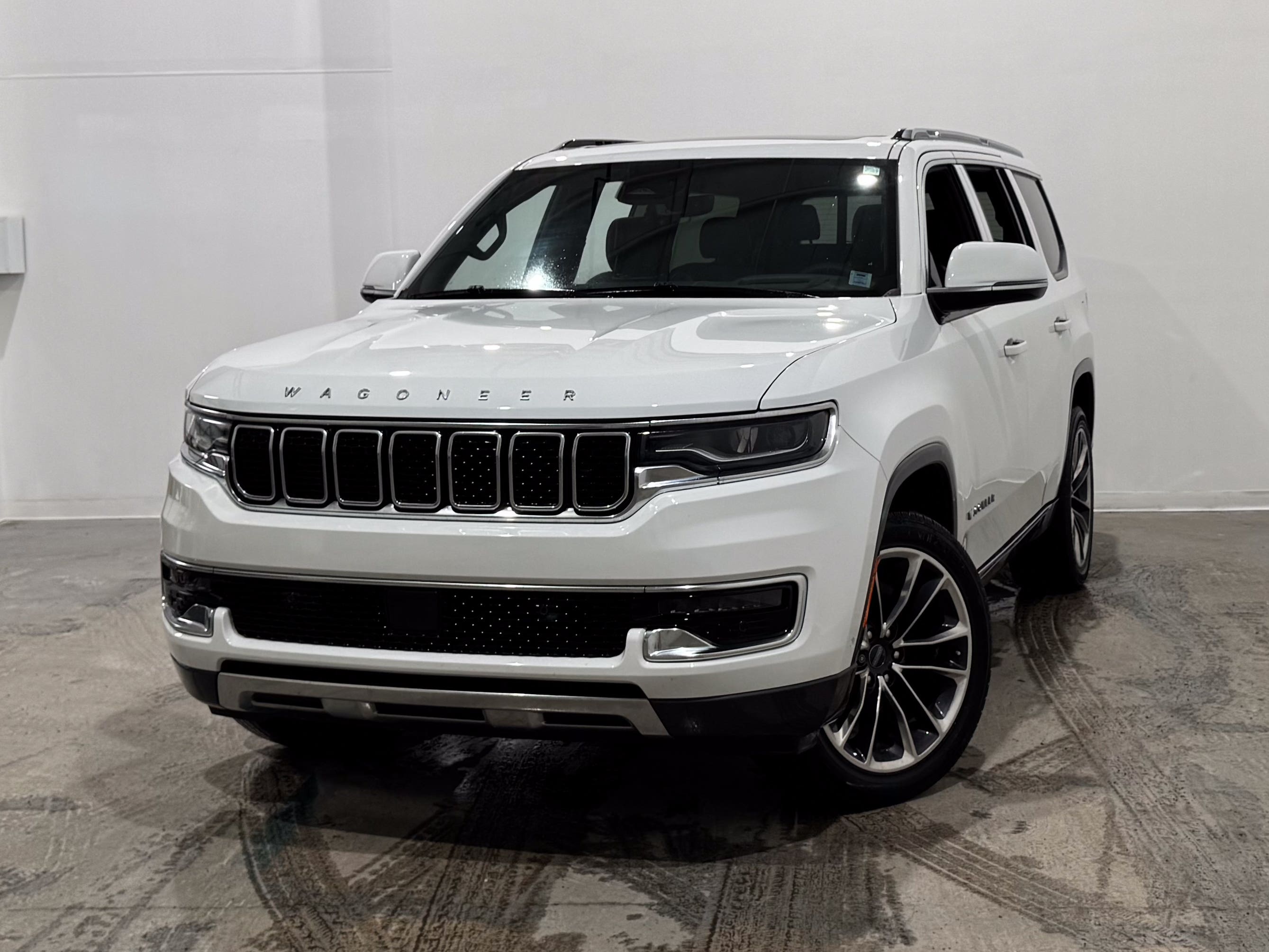 2022 Jeep Wagoneer Series III 4WD