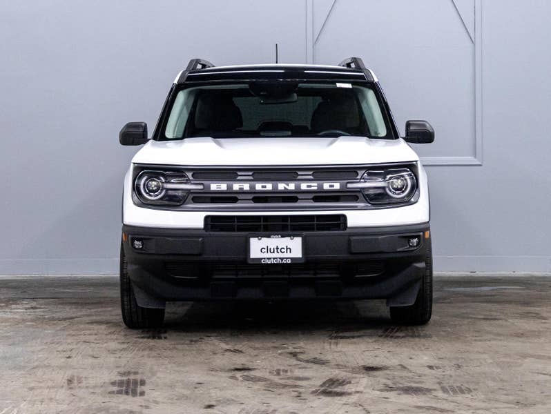 Vehicle photo 2