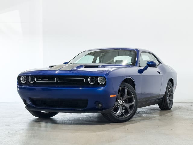 Blue 2019 Dodge Challenger