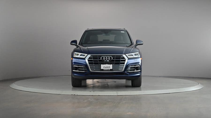 Vehicle photo 3