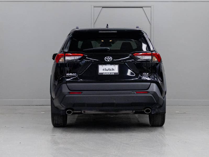 Vehicle photo 4
