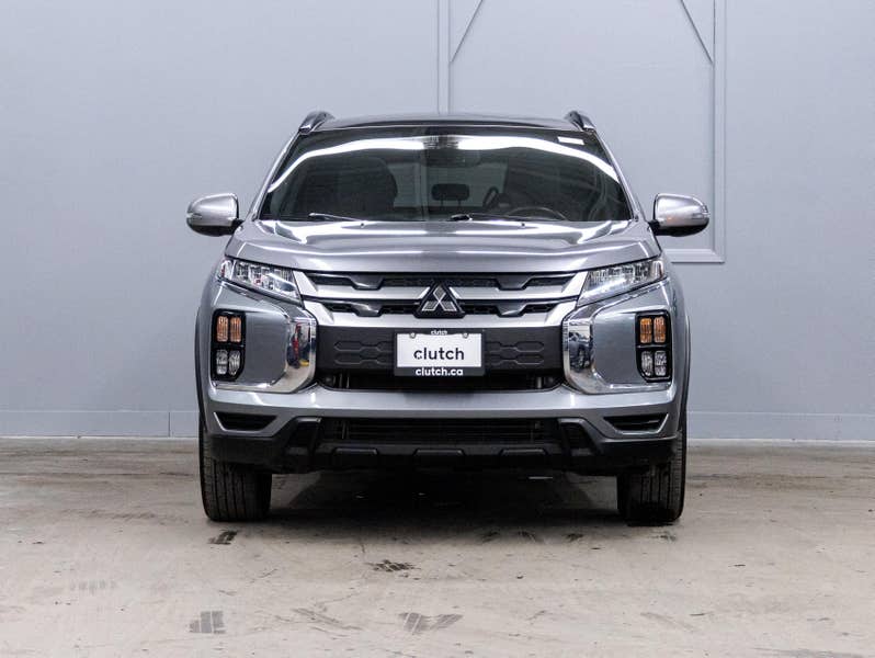 Vehicle photo 2