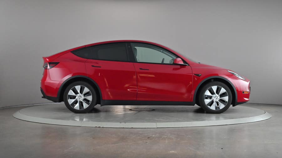 Vehicle photo 4