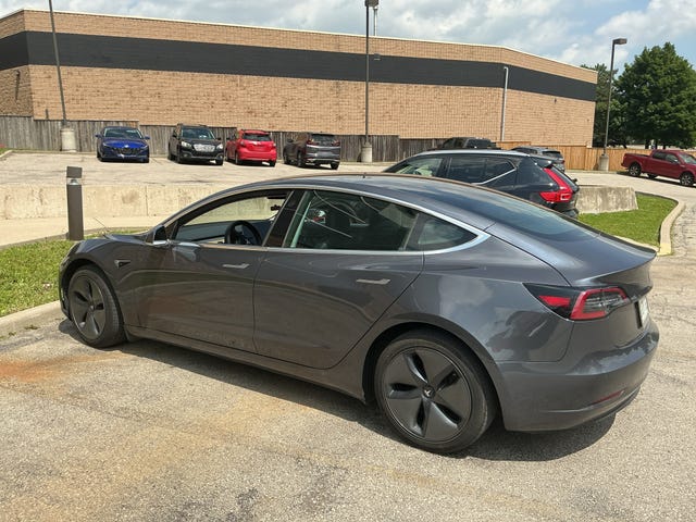Tesla Model 3 Standard Range Plus