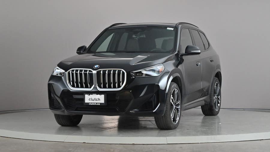 Vehicle photo 1