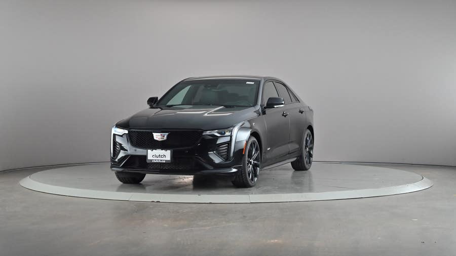 Vehicle photo 2