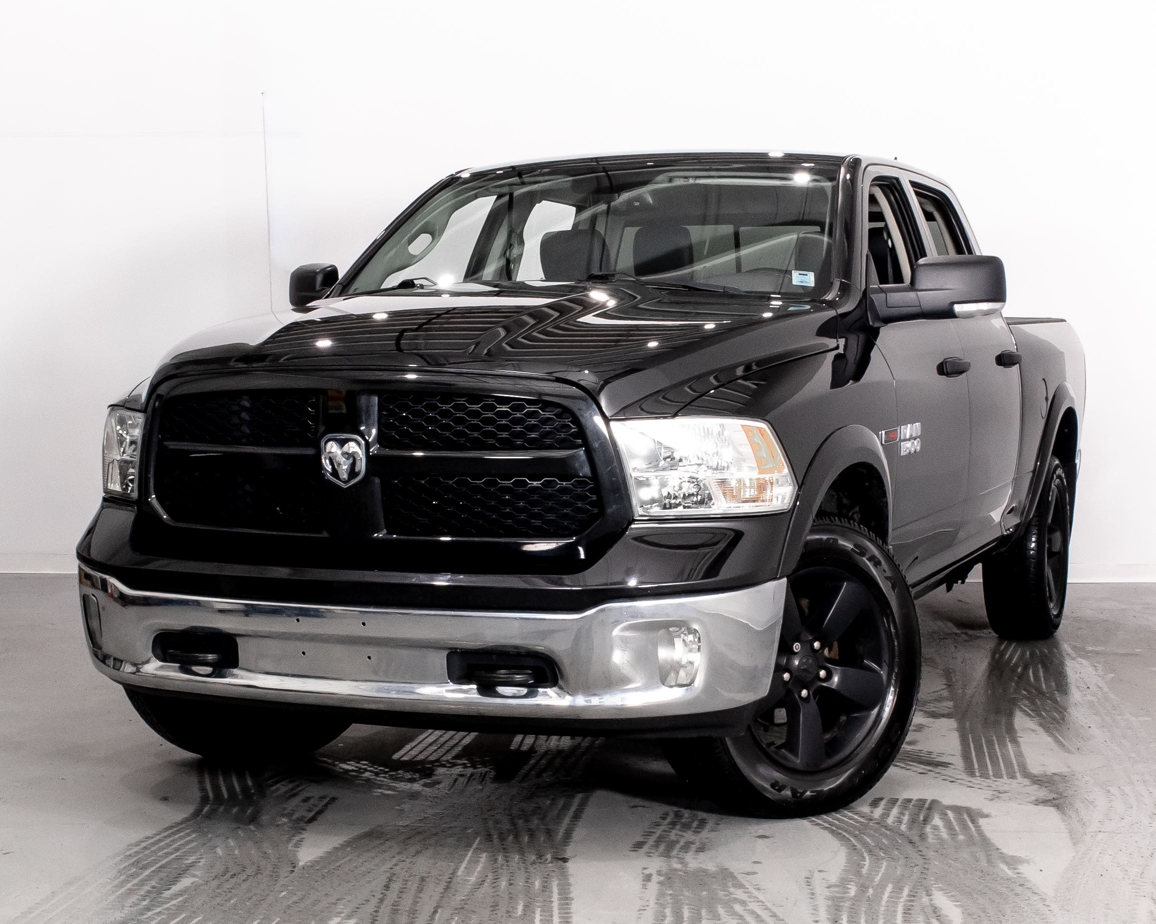 2018 RAM 1500 Outdoorsman Crew Cab 4WD