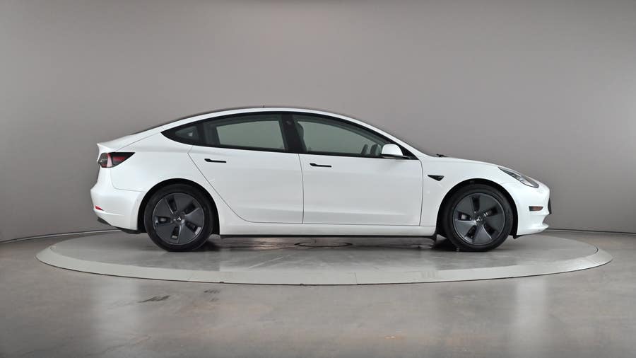 Vehicle photo 4