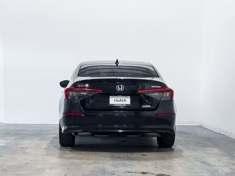 Vehicle photo 4