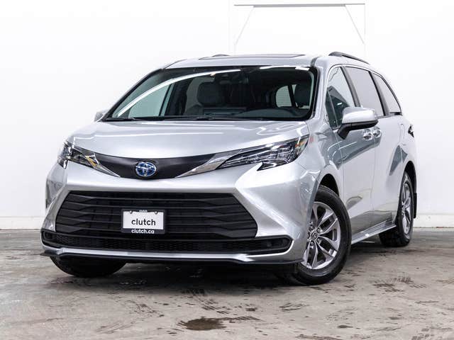 Toyota Sienna XLE 8-Passenger