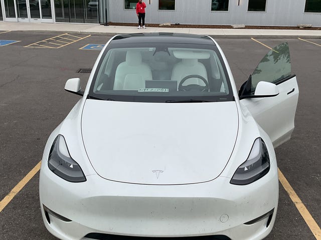 Tesla Model Y Long Range