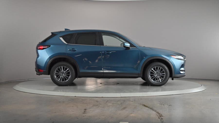 Vehicle photo 4