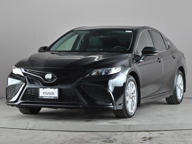 Toyota Camry SE AWD