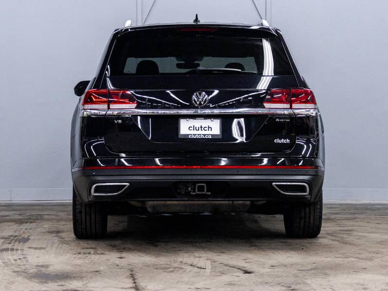 Vehicle photo 4