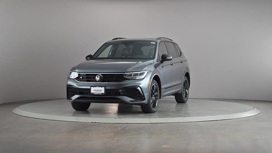 Vehicle photo 2