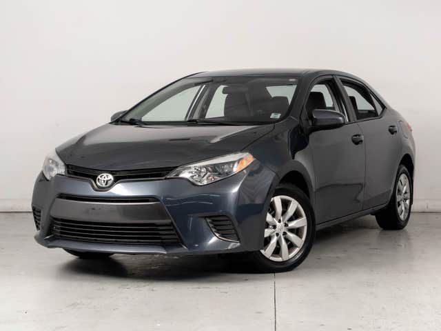 Toyota Corolla LE