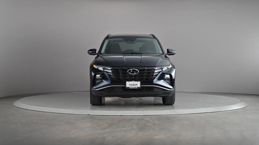 Vehicle photo 3