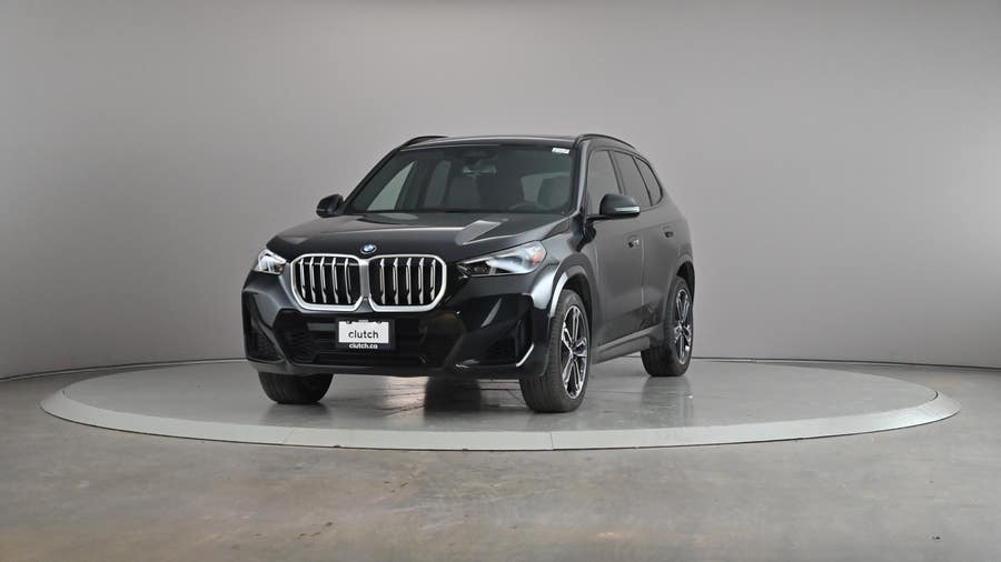 Vehicle photo 2