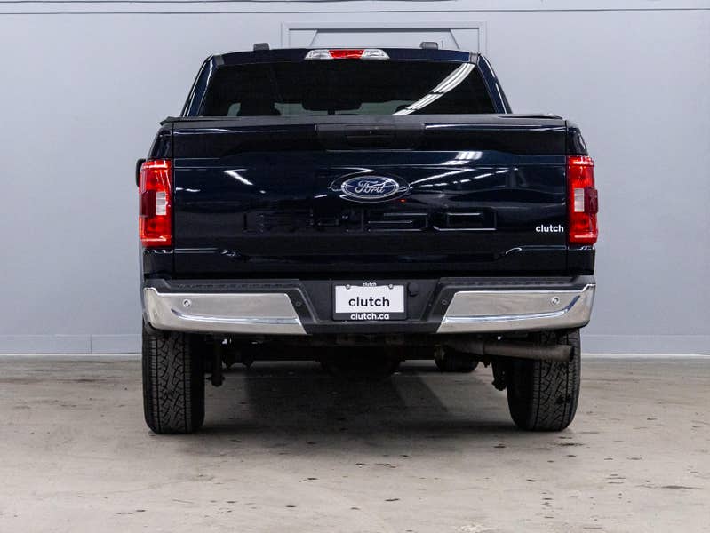 Vehicle photo 4