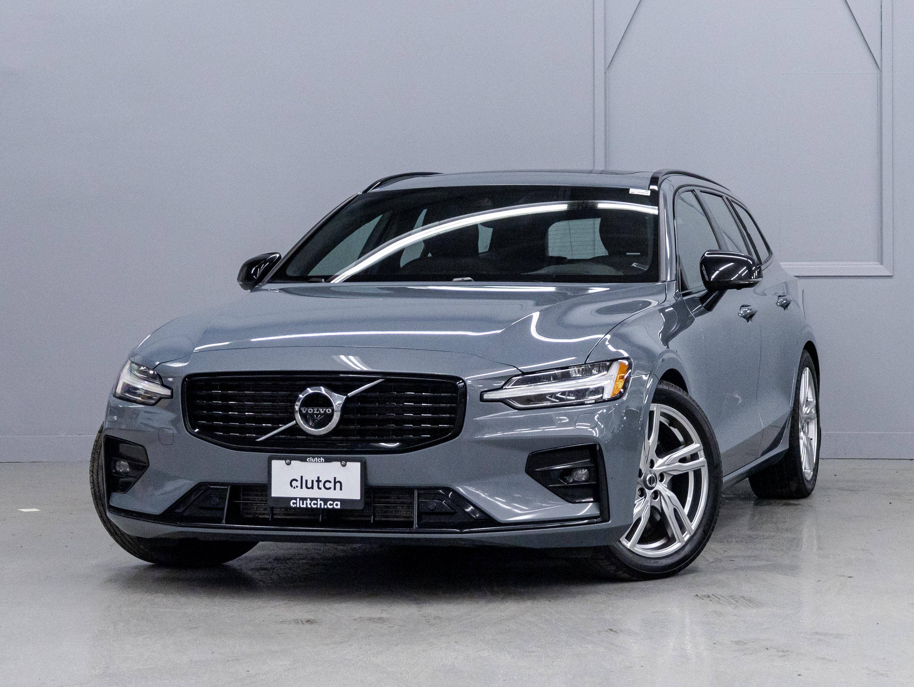 Gray 2022 Volvo V60 Wagon  Automatic