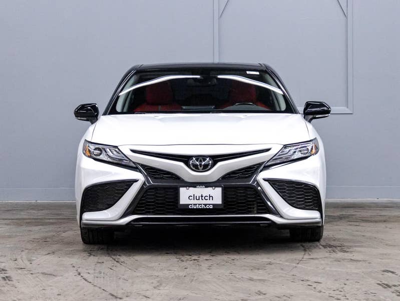 Vehicle photo 2