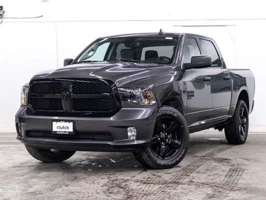 Ram 1500 Classic Express Crew Cab 5 1/2 ft 4x4