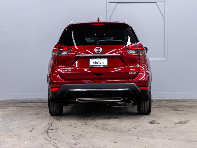 Vehicle photo 4