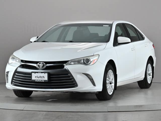 Toyota Camry LE w/ Upgrade Pkg.