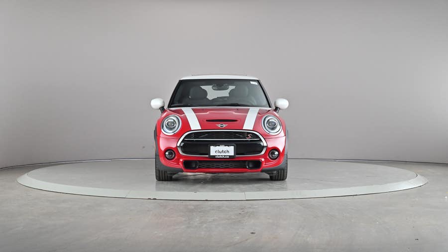 Vehicle photo 3