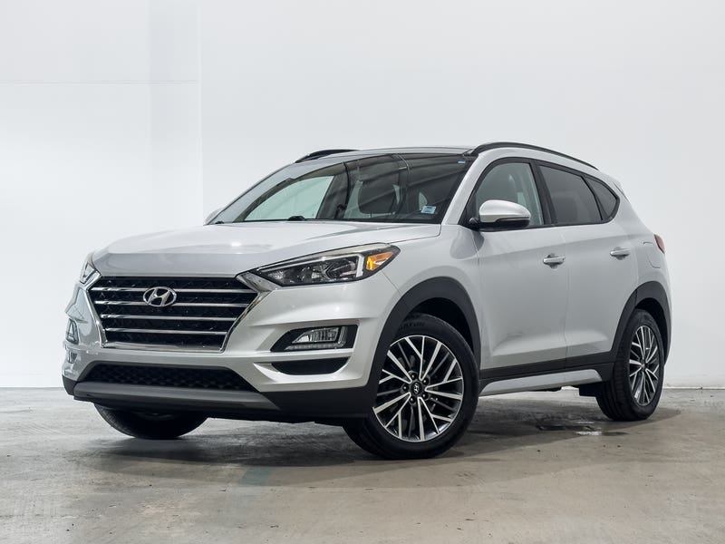 Vehicle photo 1