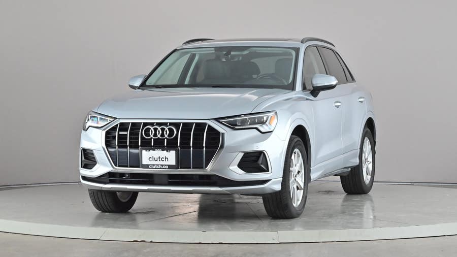 Vehicle photo 1