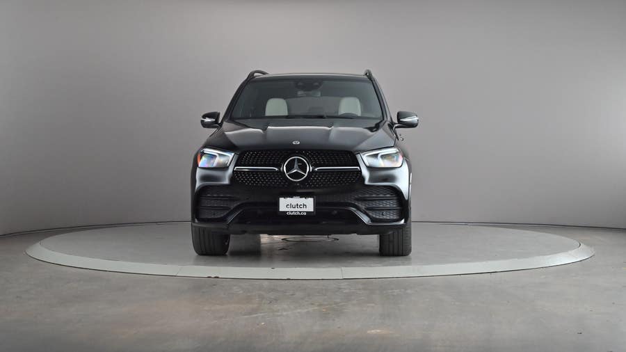 Vehicle photo 3