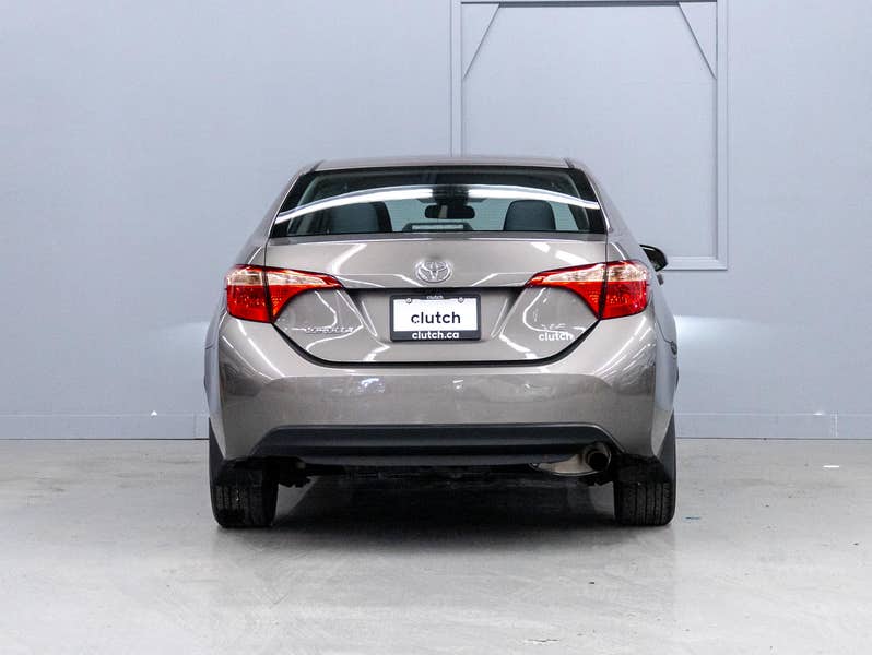 Vehicle photo 4