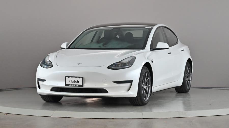 Vehicle photo 1