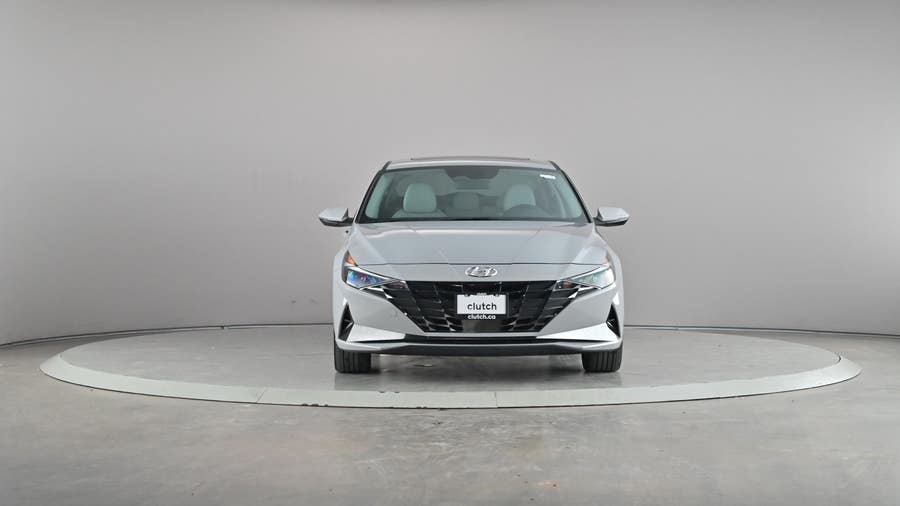 Vehicle photo 3