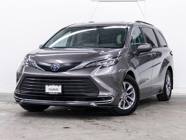 Toyota Sienna XLE 8-Passenger
