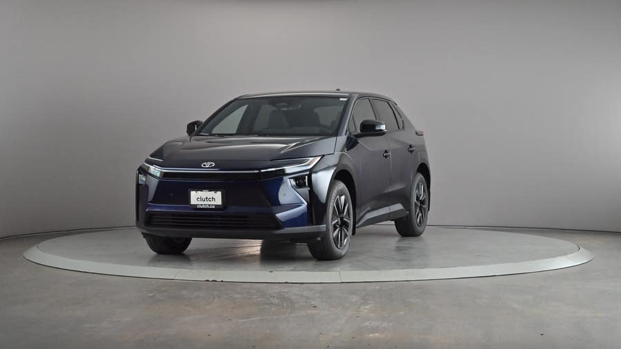Vehicle photo 2