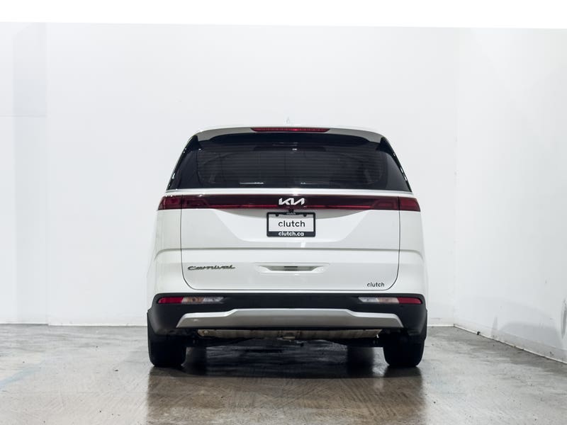 Vehicle photo 4