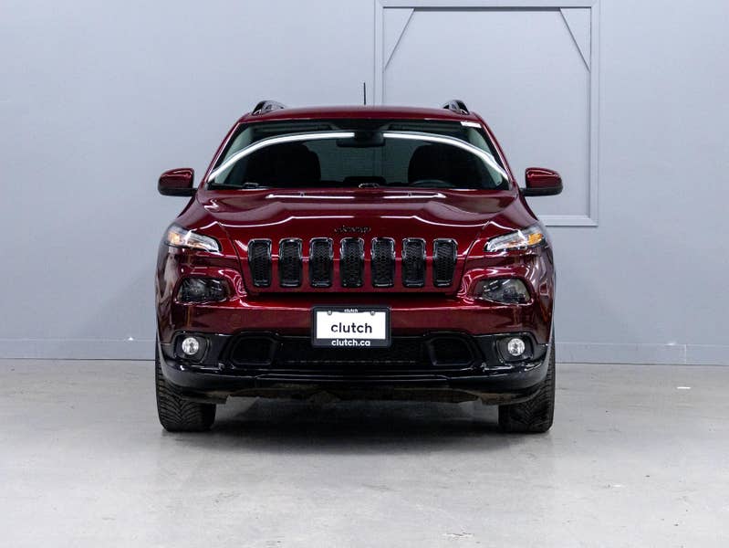 Vehicle photo 2