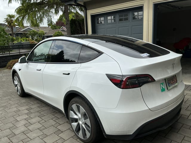 Tesla Model Y Long Range