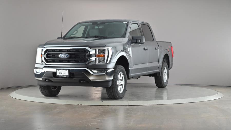 Vehicle photo 2