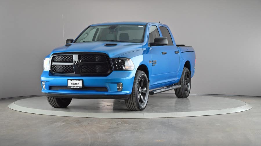 Vehicle photo 2