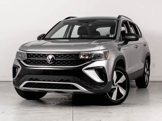 Volkswagen Taos Trendline AWD
