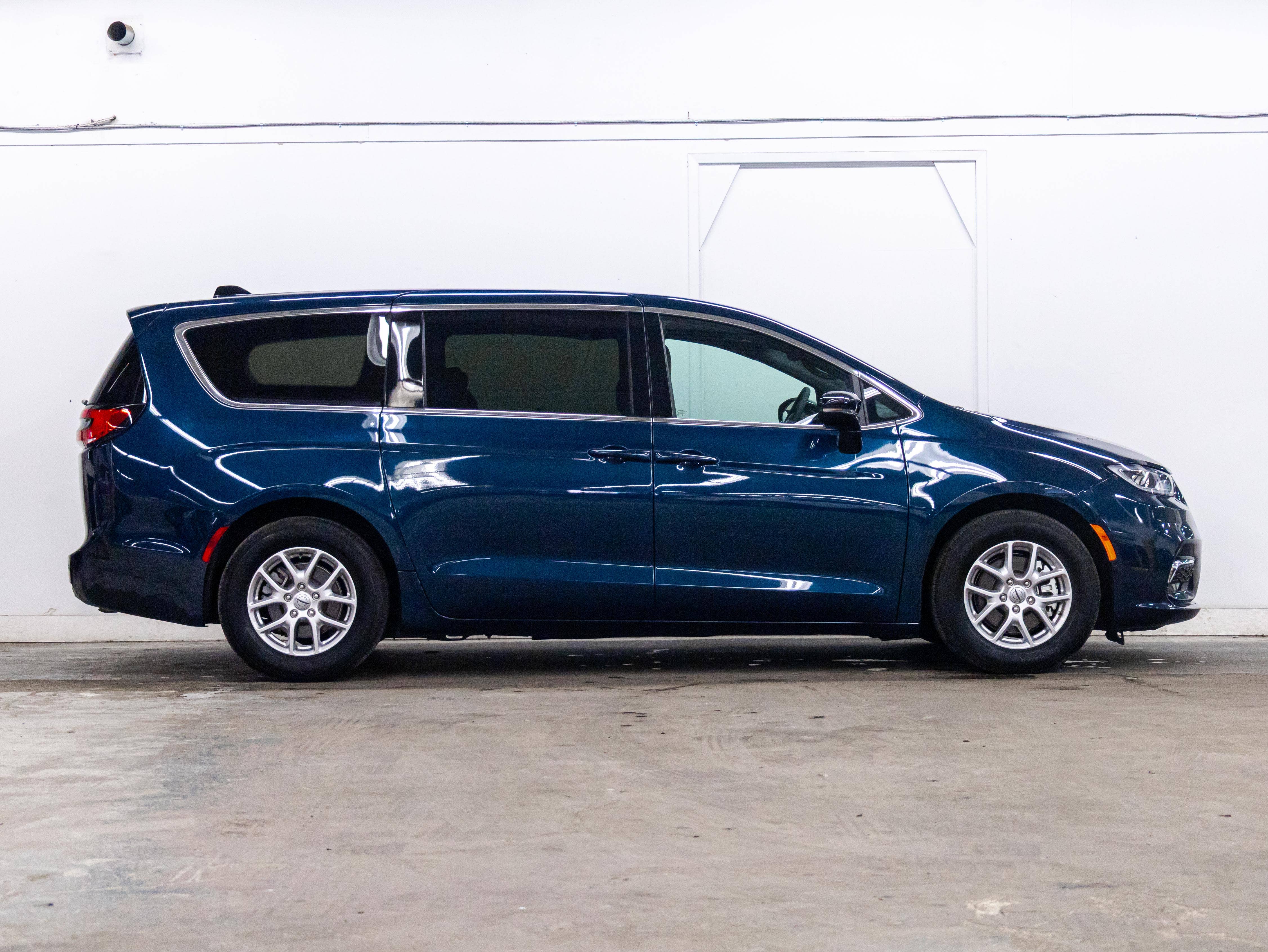 2025 Chrysler Pacifica