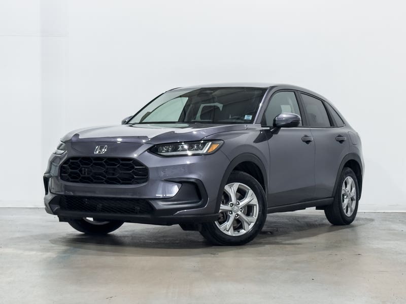Vehicle photo 1